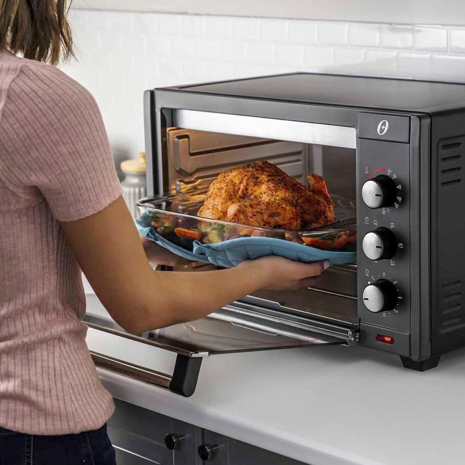 | horno | 45 litros | convección | 2000 w | oster® | | horno | 45 litros | convección | 2000 w | oster® |