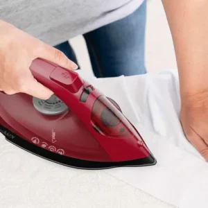 | plancha de vapor antiadherente durable roja | p5012 | 1.25 kw | suela de cerámica| oster |